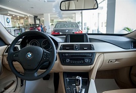 thue oto tu lai bmw 320i da nang