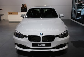 thue xe tu lai bmw 320i tai da nang