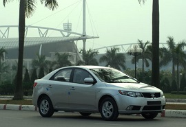 thue xe kia cerato tu lai tai da nang