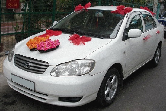 cho thue xe cuoi toyota altis tai da nang