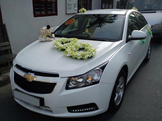 cho thue xe cuoi chevrolet cruze da nang