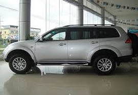 xe mitsubishi pajero