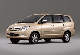 cho thue tu lai toyota innova gia re