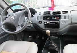 dich vu thue xe tu lai 7 cho toyota zace da nang